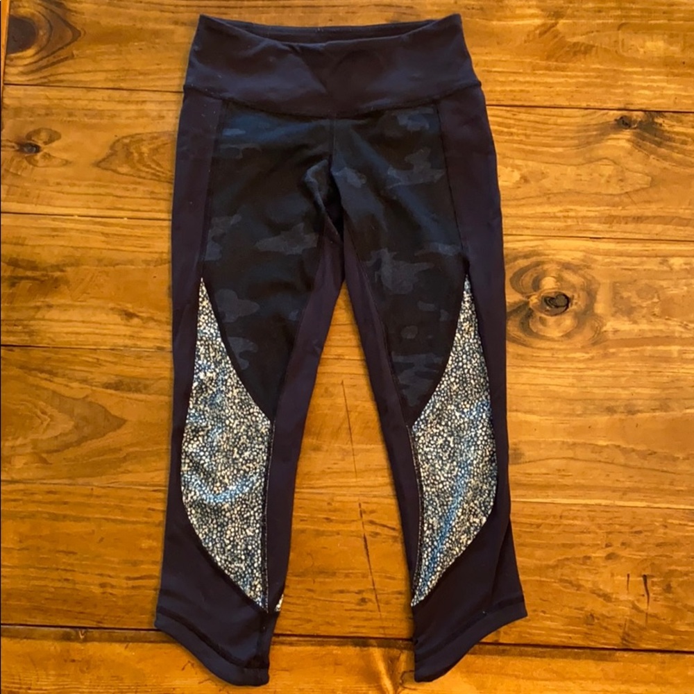 Lululemon cropped leggings 2